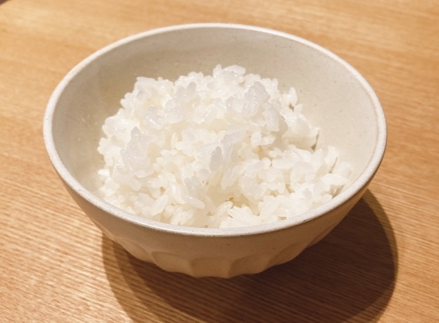 『HARIO(ハリオ)フタがガラスのご飯釜』で炊いた白米